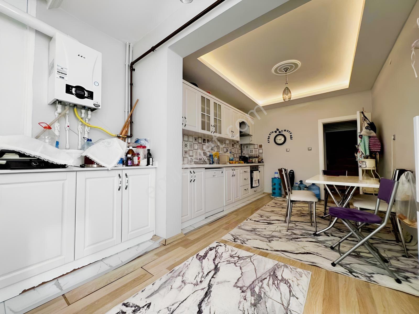 Alavardı Mah. 350m2 Arsa İçinde Full Yapılı 5+1 Müstakil Lüks — fotoğraf 3