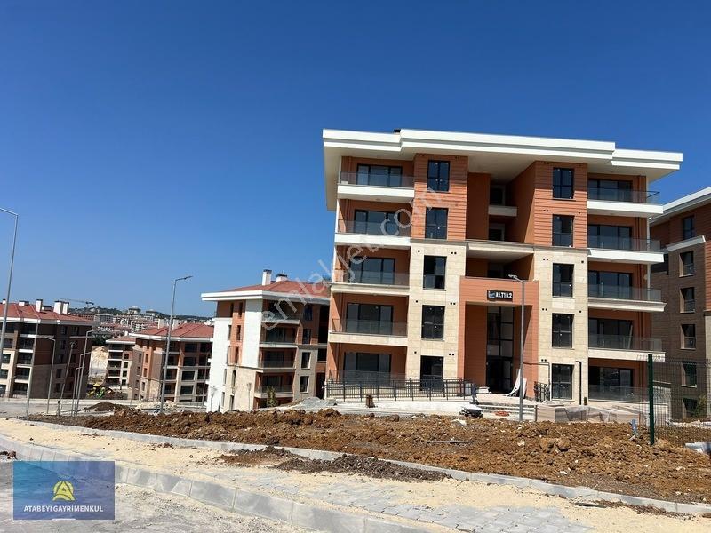 Kayaşehir Toki 27.bölge Batı.2 De 2+1 100 M2 Satılık Daire — fotoğraf 3