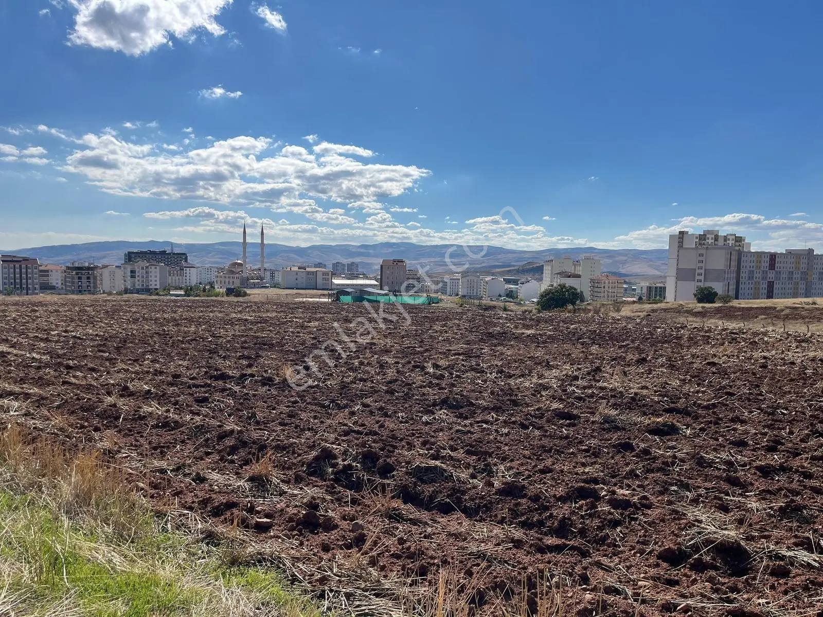 Nova'dan Yenişehirde Fırsat Arsa — fotoğraf 2