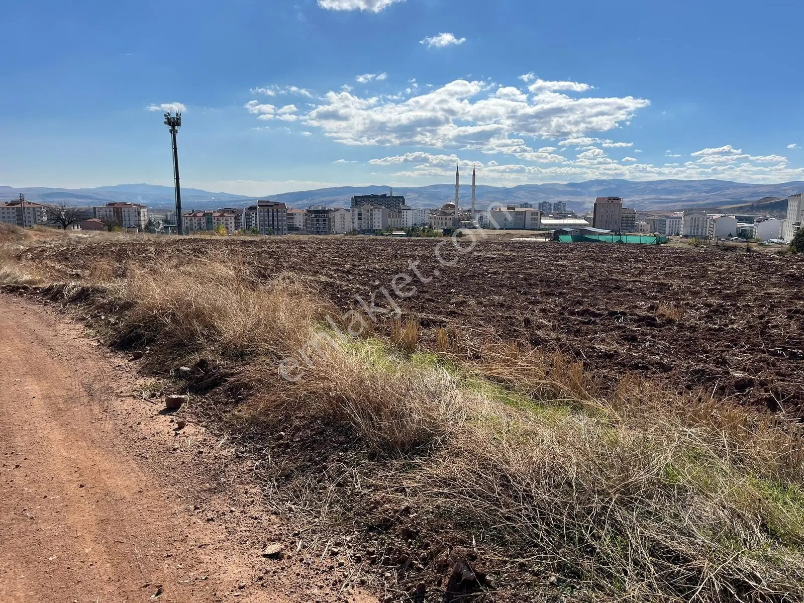 Nova'dan Yenişehirde Fırsat Arsa — fotoğraf 8