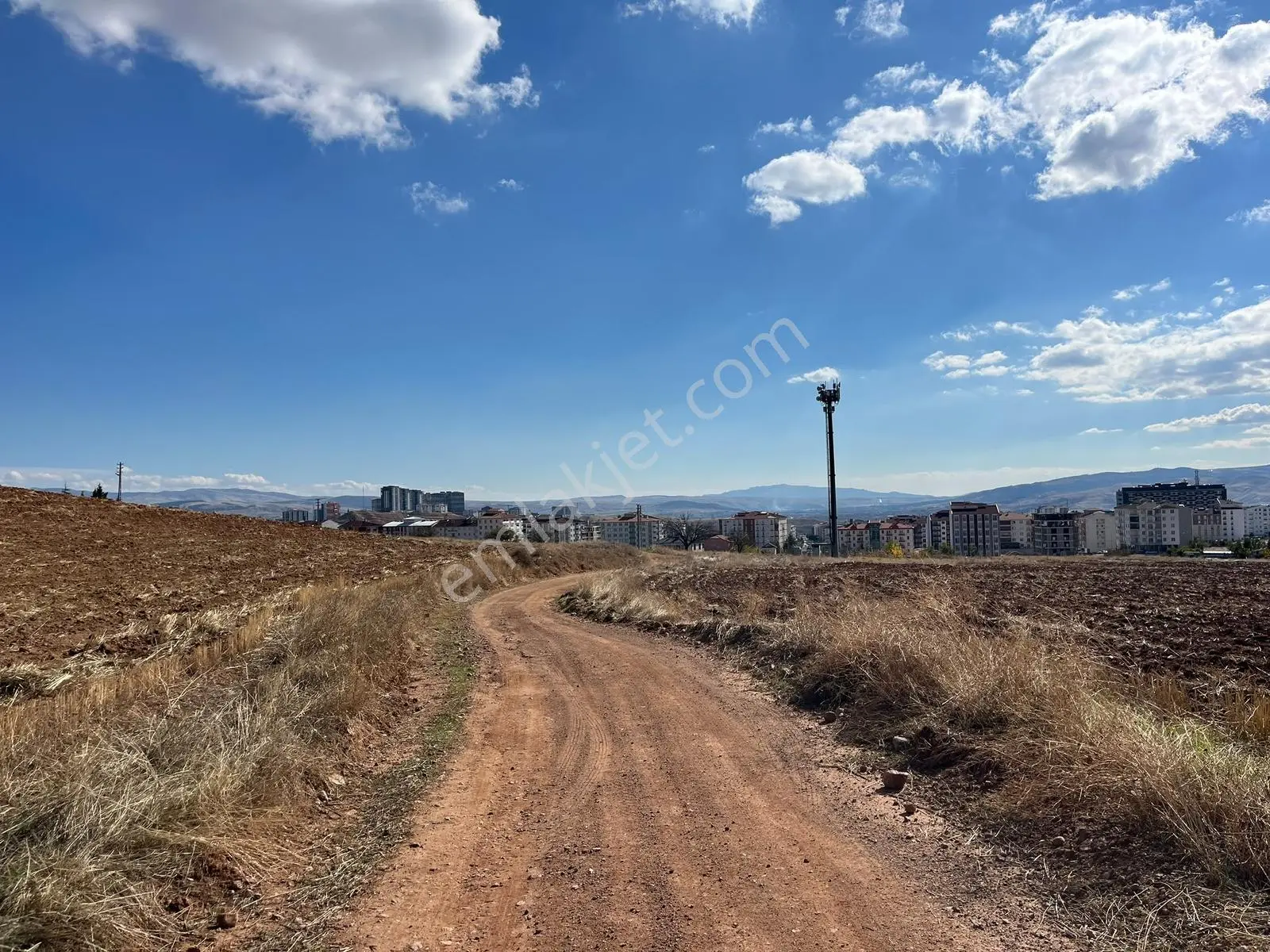 Nova'dan Yenişehirde Fırsat Arsa — fotoğraf 12