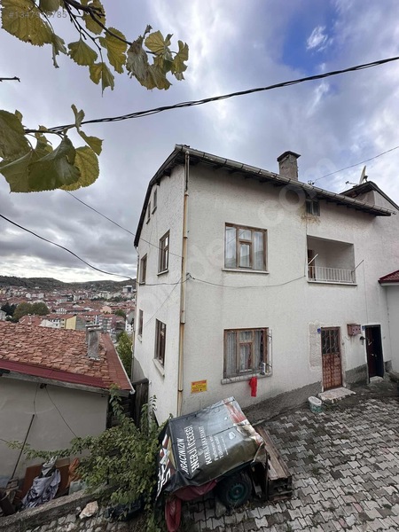 İskilip'te Şehre Nazır 3 Katlı Komple Satılık Bina — fotoğraf 4