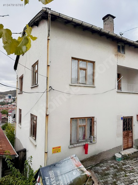 İskilip'te Şehre Nazır 3 Katlı Komple Satılık Bina — fotoğraf 5