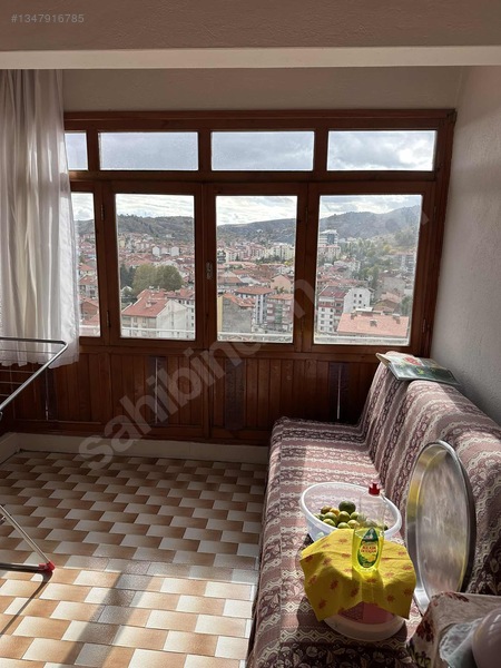 İskilip'te Şehre Nazır 3 Katlı Komple Satılık Bina — fotoğraf 15