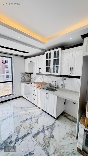 Kapalı Otoparklı 2+1