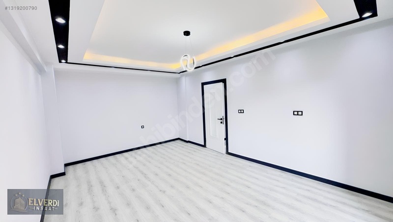 Kapalı Otoparklı 2+1 — fotoğraf 13