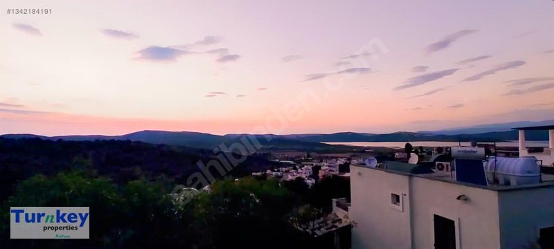 Kariaport Avm'Ye Yakın Eşyalı Kiralık 1+1 Daire