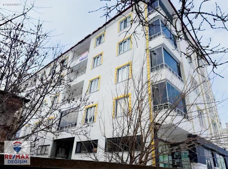 Acill Satılık Re/max Değişimden Yazıkonakta 3+1 Daire — fotoğraf 2