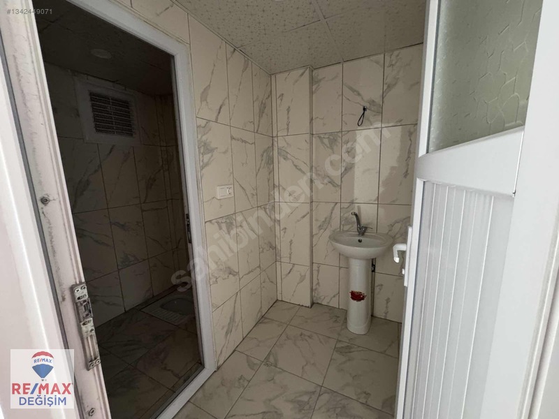 Acill Satılık Re/max Değişimden Yazıkonakta 3+1 Daire — fotoğraf 13