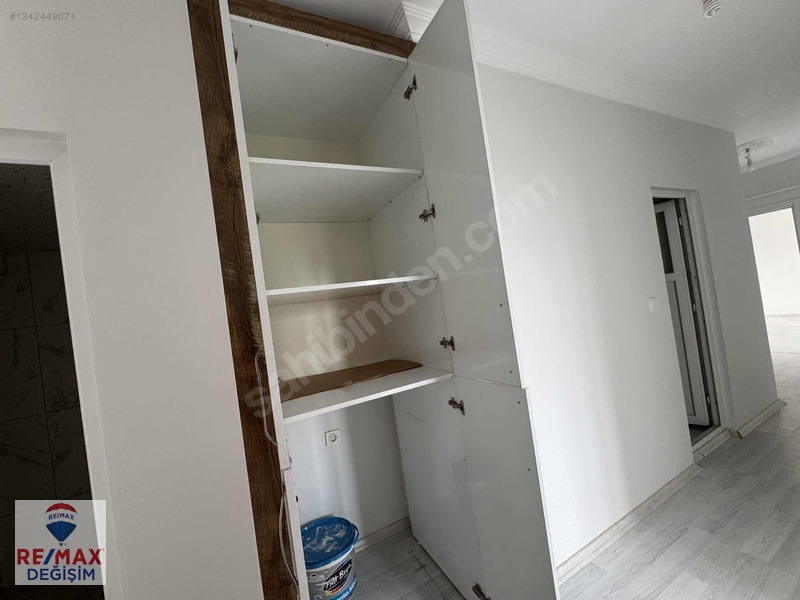 Acill Satılık Re/max Değişimden Yazıkonakta 3+1 Daire — fotoğraf 16