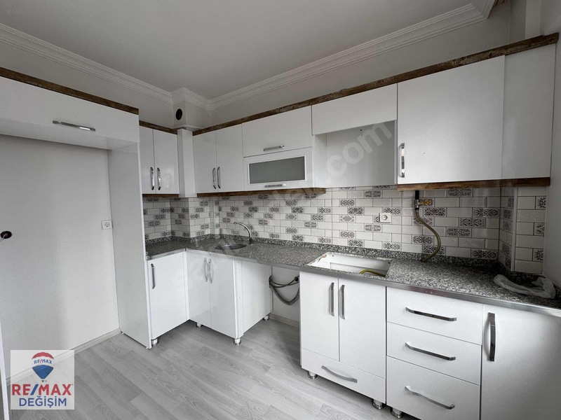Acill Satılık Re/max Değişimden Yazıkonakta 3+1 Daire — fotoğraf 21