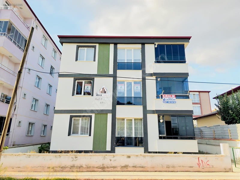 Halil Alpaslan Emlak'Tan Mahsen Mah.'De Kiralık 2+1 Arakat Daire