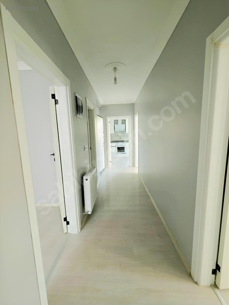 Halil Alpaslan Emlak'tan Mahsen Mah.'de Kiralık 2+1 Arakat Daire — fotoğraf 6