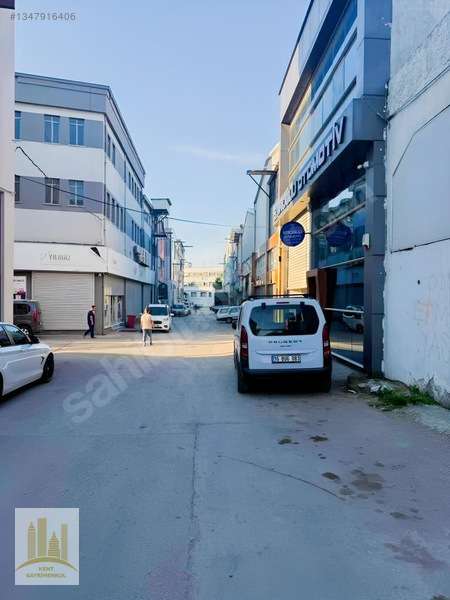 Küçük Balıklıda Satılık Fabrika Depo 130m² Bahçeli — fotoğraf 2