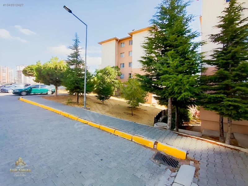 Adil Emlaktan Kısmi Eşyalı 1+1 Daire — fotoğraf 6