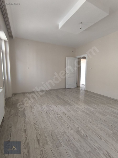 Azd Pars Emlak'tan Doğum Hastanesi Arkası Kiralık Daire — fotoğraf 18