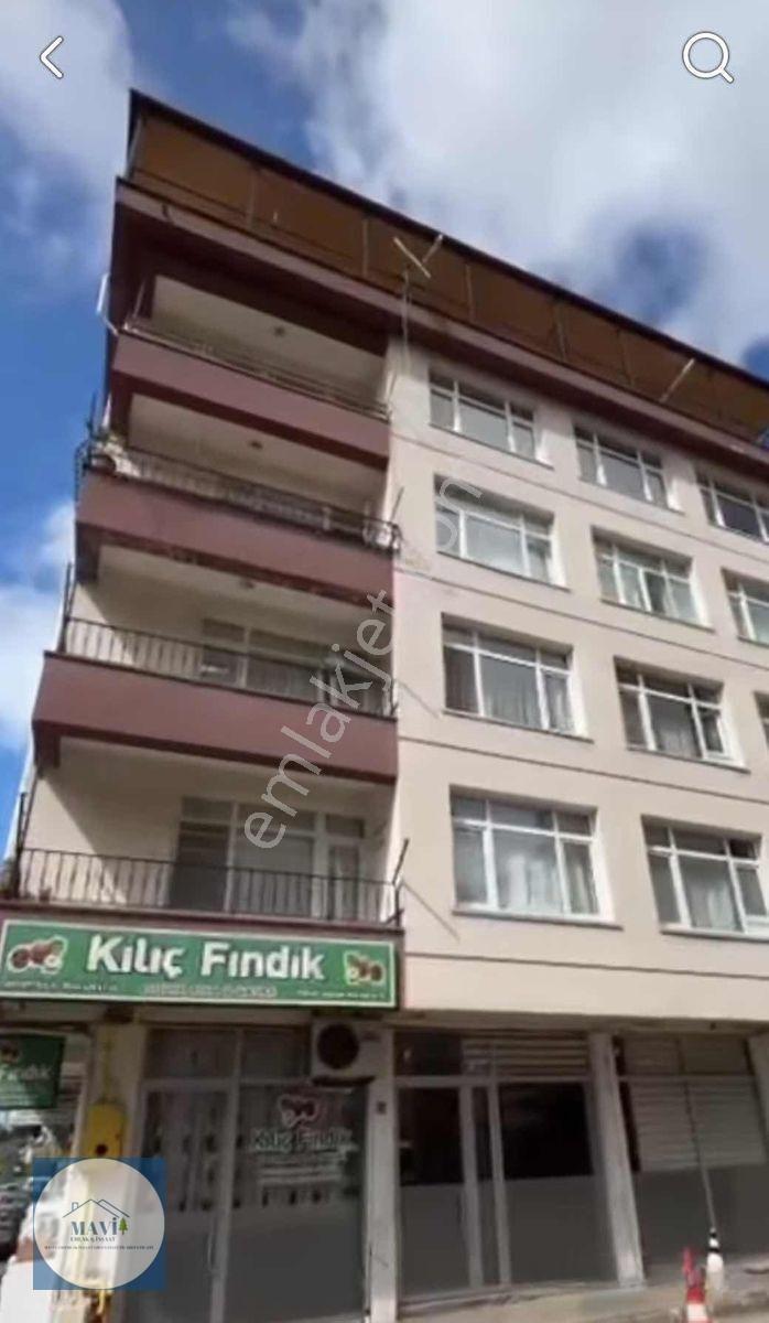 Mavi Emlak Tan Giresun Görele De Çarşı İçinde Satılık 3+1 Daire