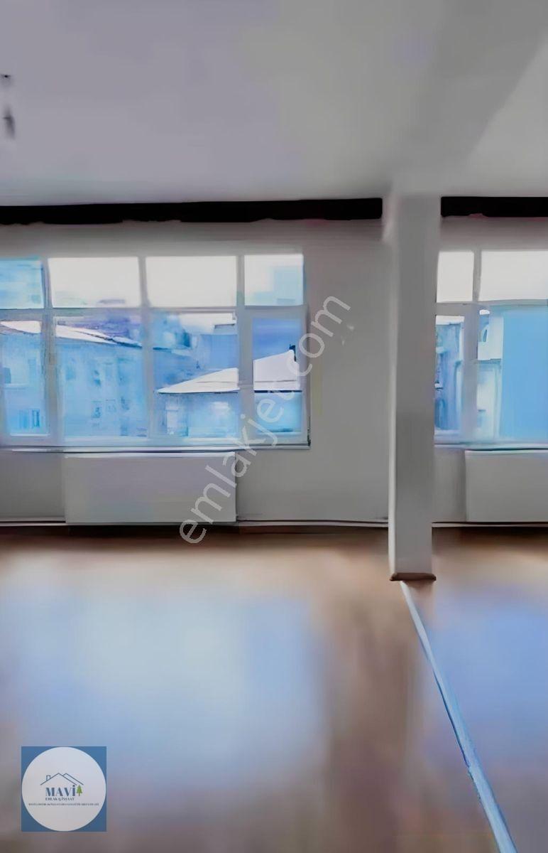Mavi Emlak Tan Giresun Görele De Çarşı İçinde Satılık 3+1 Daire — fotoğraf 7