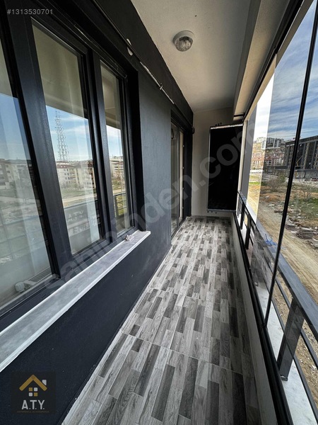 Ataşehir'de Anadolu Hastanesine Yakın 1+1 Kiralık Eşyalı Daire — fotoğraf 4