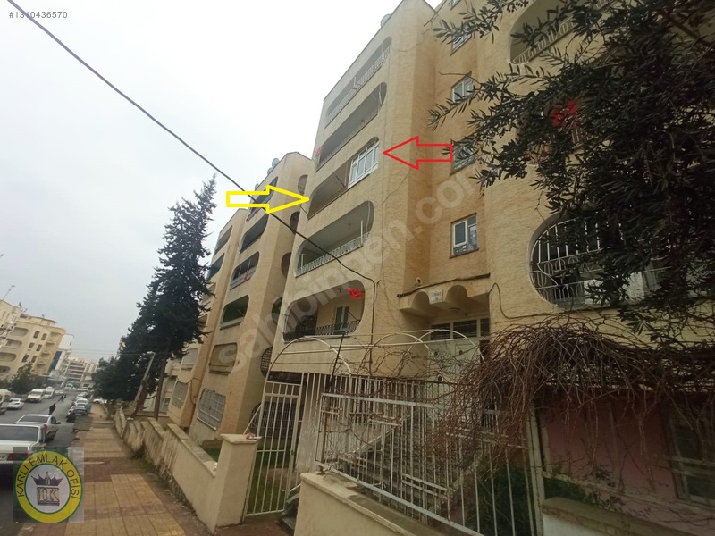 Karlı Emlak'tan Şanmed Hastanesi Karşısında Satılık Daire — fotoğraf 2