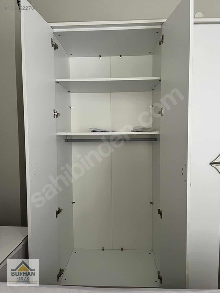 Burhan Emlakdan Şehrin Göbeğinde Çarşı Merkezde Eşyalı 1+1 — fotoğraf 14
