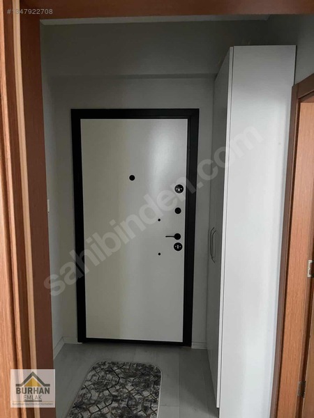 Burhan Emlakdan Şehrin Göbeğinde Çarşı Merkezde Eşyalı 1+1 — fotoğraf 21