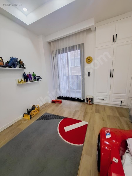 Konutlar Bölgesinde Tripleks Villa — fotoğraf 17
