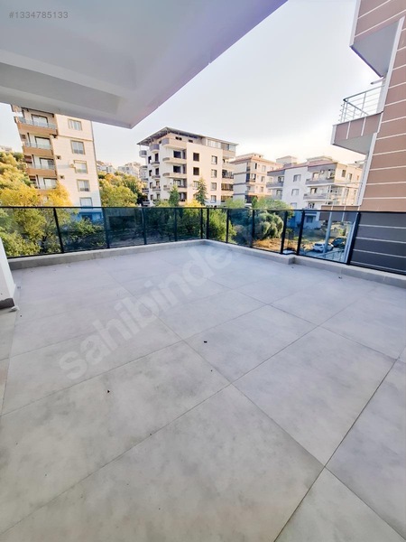 Konutlar Bölgesinde Tripleks Villa — fotoğraf 31