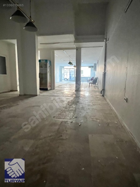 Kuşadası Merkezde 200 M2 Kiralık İşyeri