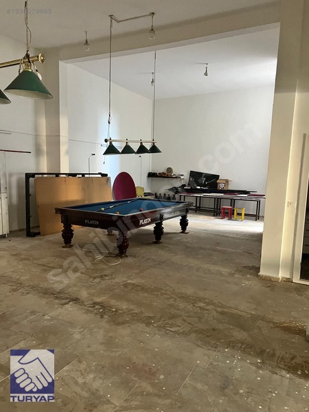 Kuşadası Merkezde 200 M2 Kiralık İşyeri — fotoğraf 2