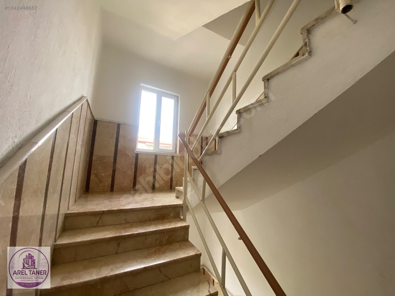 Arel Taner'den Selçuklu Mah Zafer Sitesi Satılık 2+1 — fotoğraf 5