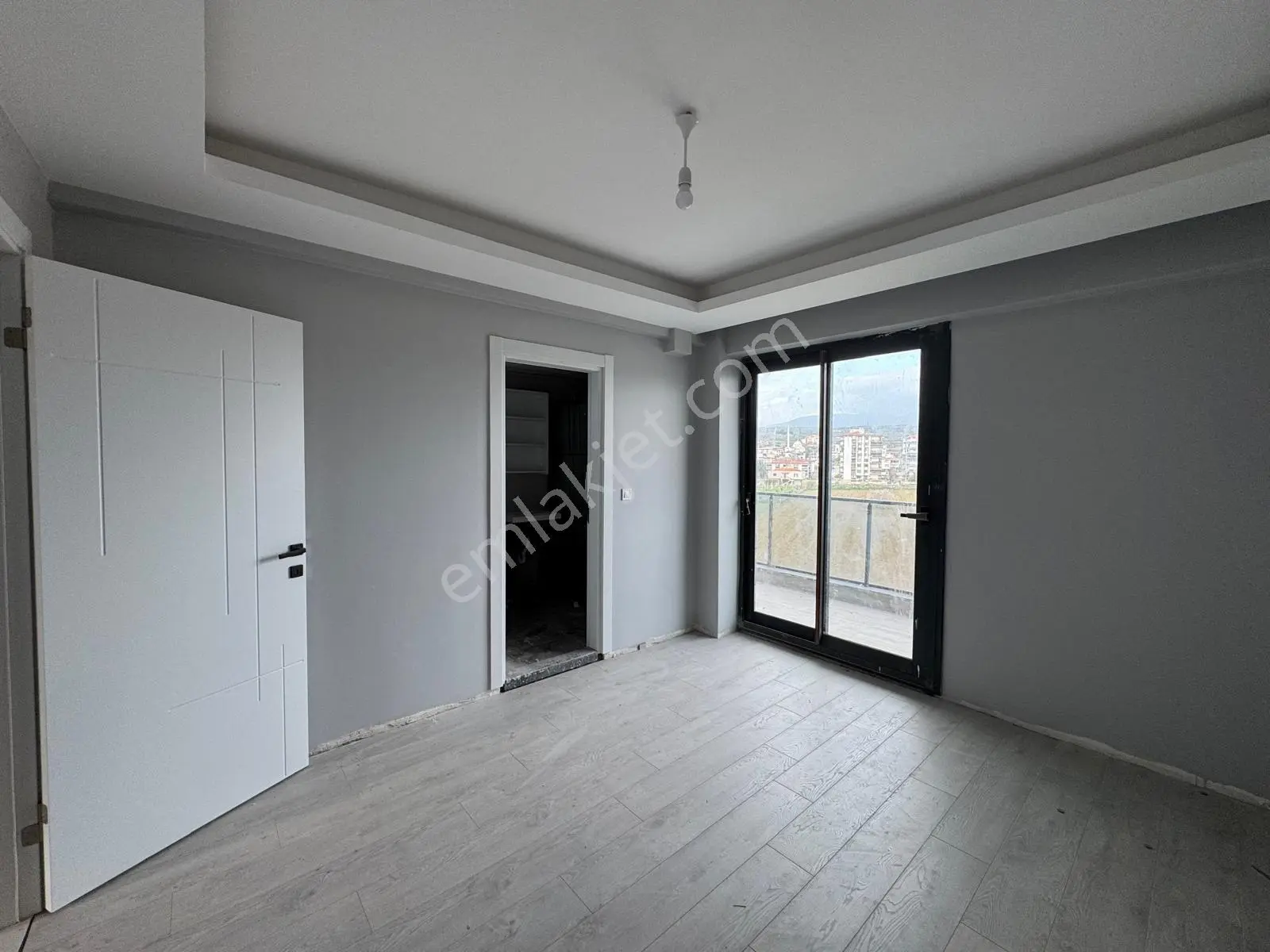 Torbalı Havuzlu Çiçek Park Sitesi'nde 3+1 Satılık Daire — fotoğraf 8