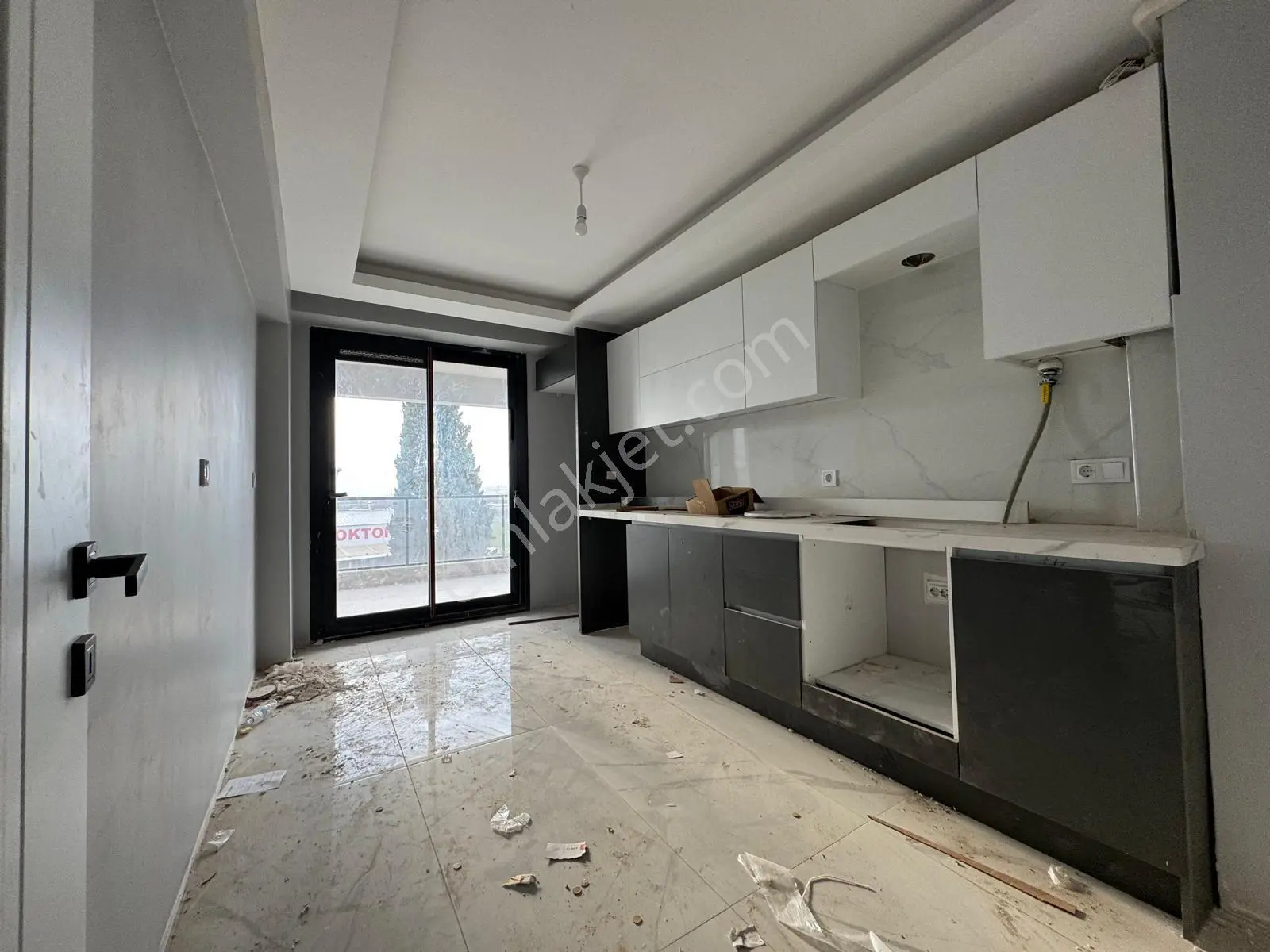 Torbalı Havuzlu Çiçek Park Sitesi'nde 3+1 Satılık Daire — fotoğraf 15