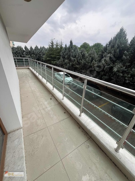 H&k Gayrimenkulden Güzelyurtta 3+1 K.mutfak 204 M2 — fotoğraf 4