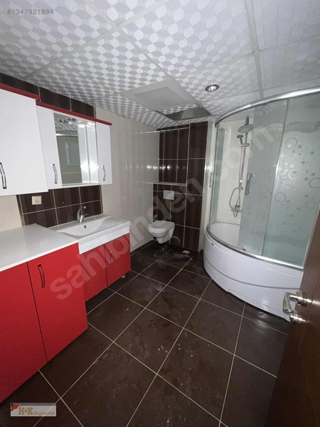 H&k Gayrimenkulden Güzelyurtta 3+1 K.mutfak 204 M2 — fotoğraf 9