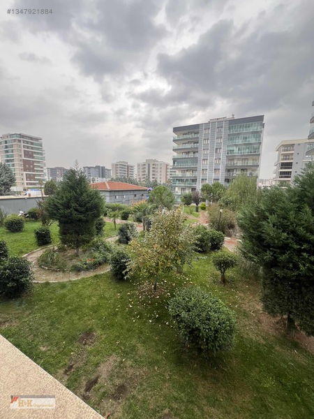 H&k Gayrimenkulden Güzelyurtta 3+1 K.mutfak 204 M2 — fotoğraf 12