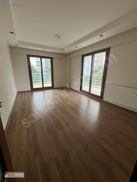 H&k Gayrimenkulden Güzelyurtta 3+1 K.mutfak 204 M2 — fotoğraf 13