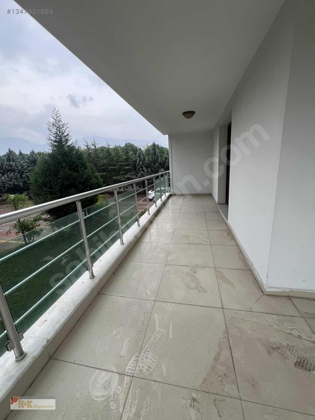 H&k Gayrimenkulden Güzelyurtta 3+1 K.mutfak 204 M2 — fotoğraf 15