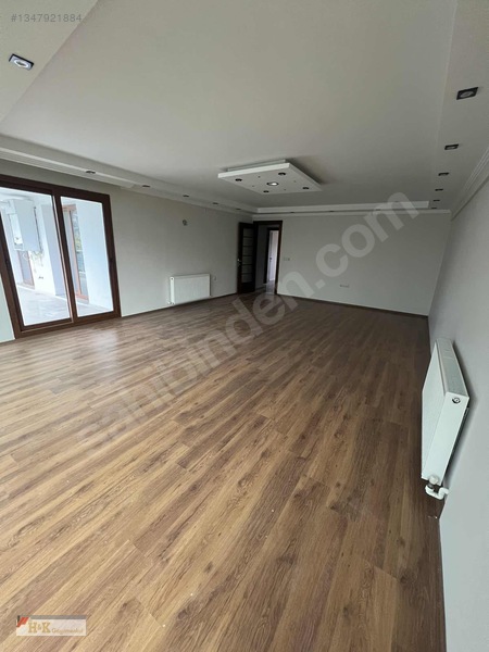 H&k Gayrimenkulden Güzelyurtta 3+1 K.mutfak 204 M2 — fotoğraf 21