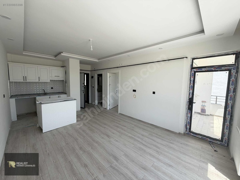Realist/ataşehir Hacı Mustafa Şahin Cami Arkası Lüx 1+1 Daire! — fotoğraf 2