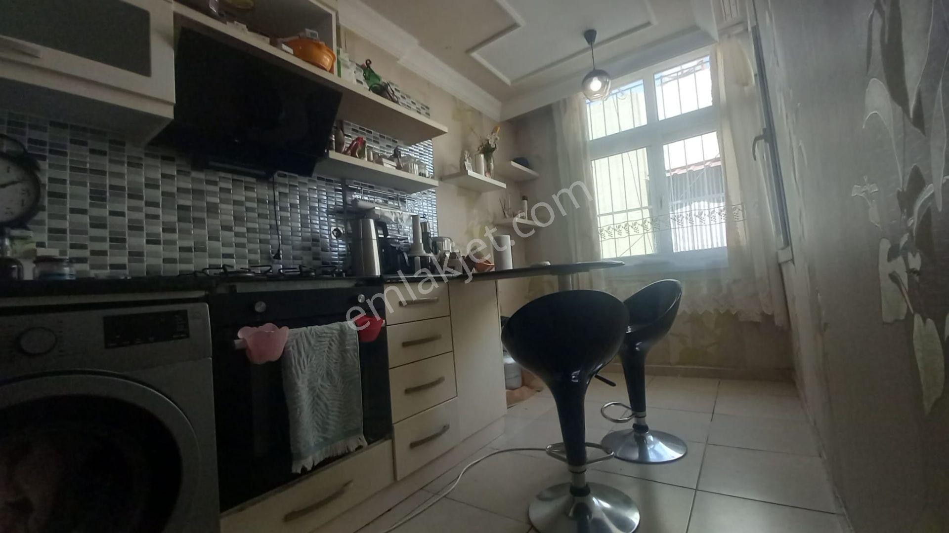 Seyhan Yeşilyurt Mah. 3+1 Merkezi Konumda Satılık Daire — fotoğraf 2