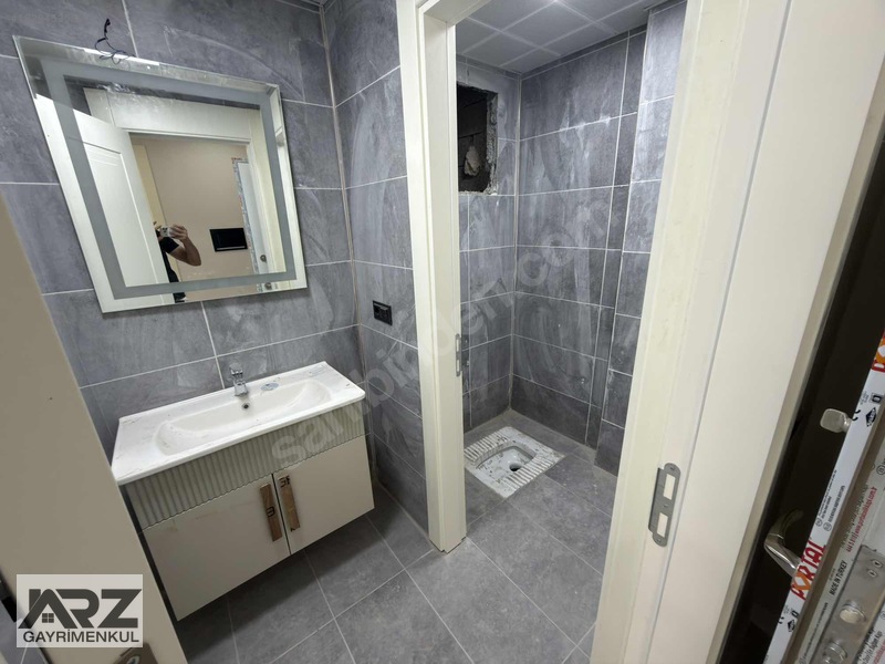 Satılık 3+1 Lüks Sıfır Daire Edremit / Süphan Mah. — fotoğraf 3