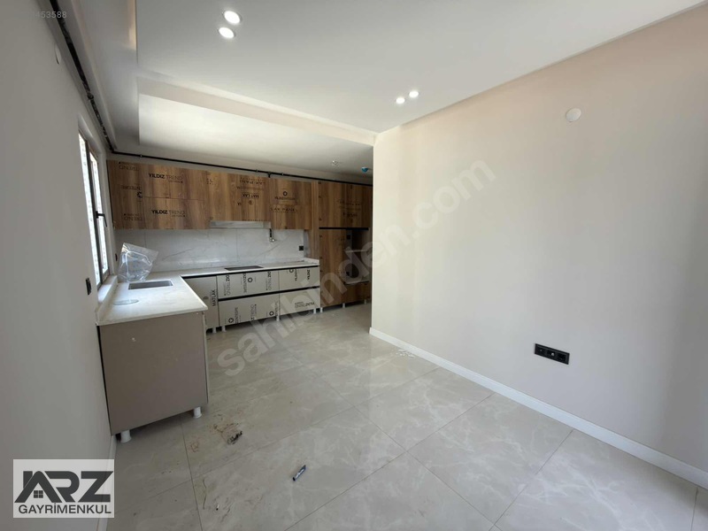 Satılık 3+1 Lüks Sıfır Daire Edremit / Süphan Mah. — fotoğraf 16
