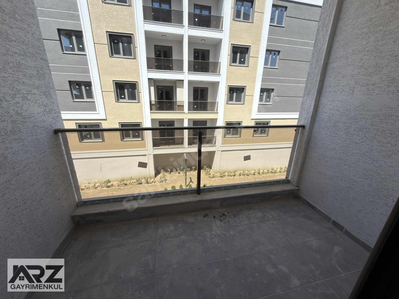 Satılık 3+1 Lüks Sıfır Daire Edremit / Süphan Mah. — fotoğraf 26