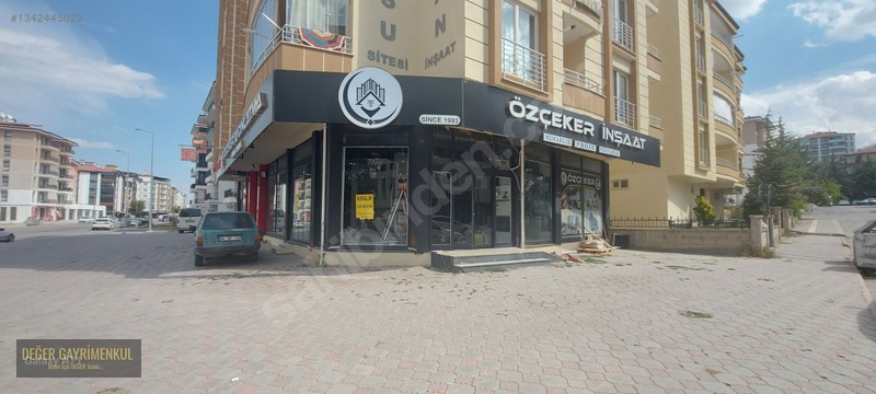 Değer'Den Temelli Cadde Üzeri 135 M² Bodrumlu Dükkan