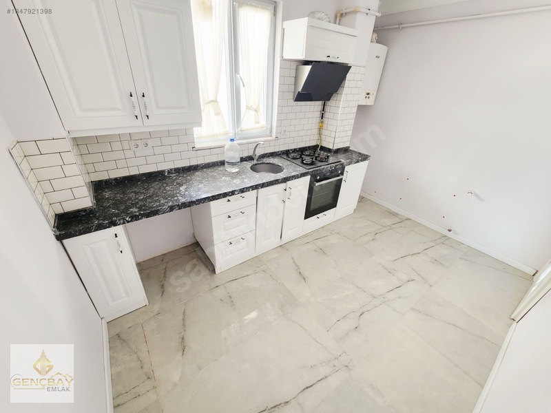 Gençbay Emlaktan Kalkancıda 1.kat 2+0 Temiz Acil Kiralık Daire — fotoğraf 4