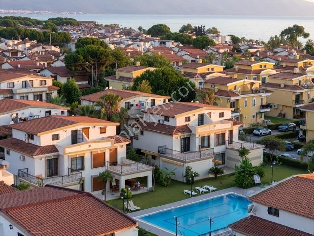 Kuşadası Turkuaz Villalarında Denize Yakın Fırsat Villa — fotoğraf 3
