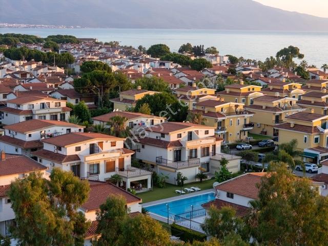 Kuşadası Turkuaz Villalarında Denize Yakın Fırsat Villa — fotoğraf 7