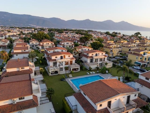 Kuşadası Turkuaz Villalarında Denize Yakın Fırsat Villa — fotoğraf 10