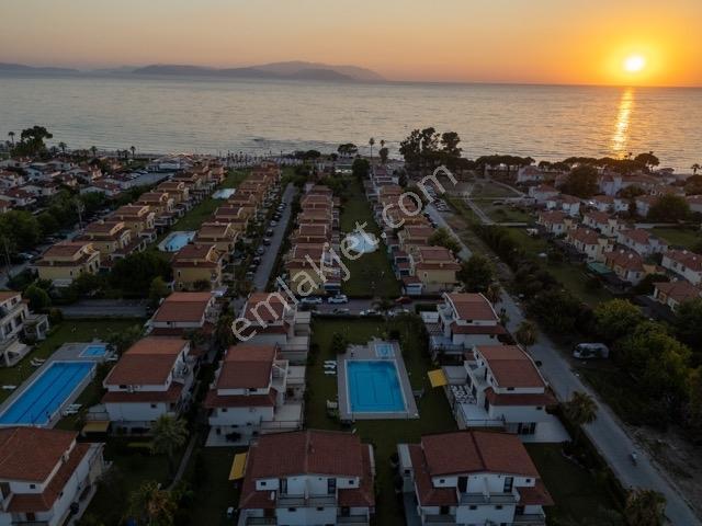 Kuşadası Turkuaz Villalarında Denize Yakın Fırsat Villa — fotoğraf 18